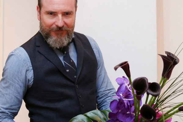 パリのフラワーアーティスト”セドリック・トゥネリエ”来日イベント開催